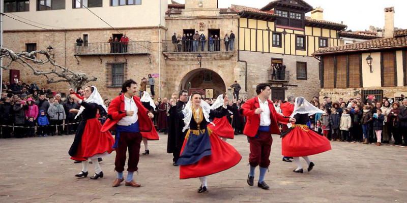 Co Trovadores de Castilla, y de Poza de la Sal... la Jota Salinera!!!